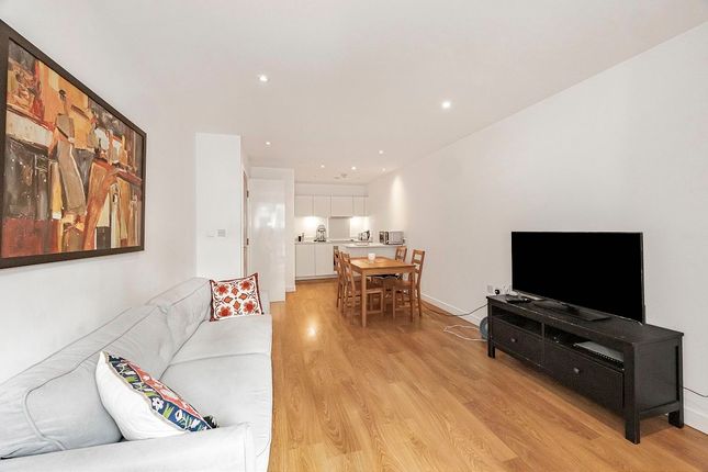 Flat G09, Ceram Court, London photo 4