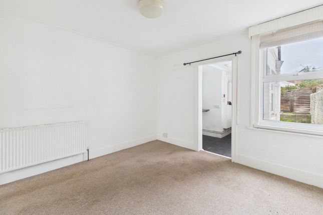 Orme Road, Worthing photo 3