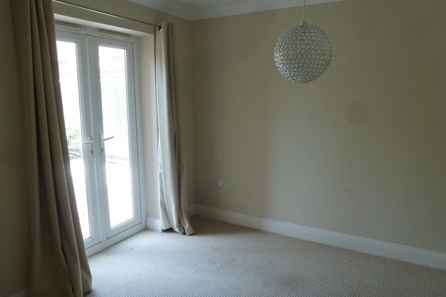 3, NURSERY LANE, ASCOT photo 2