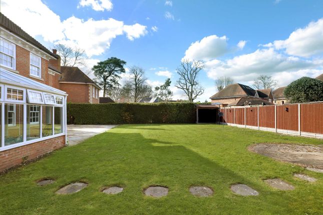 Country house for sale in Templewood Lane, Farnham Common