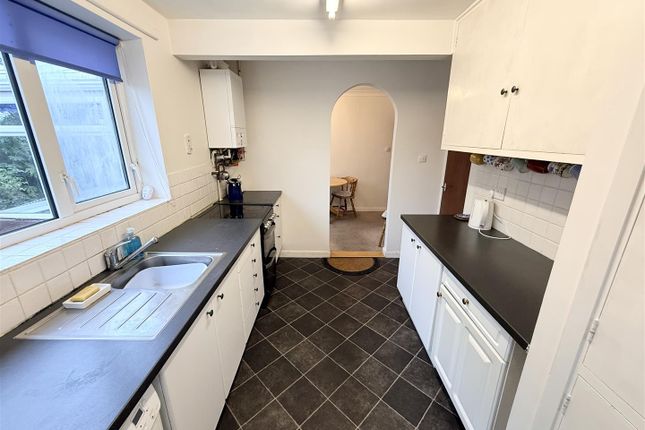 16, Vicarage Close, Ilkeston photo 5