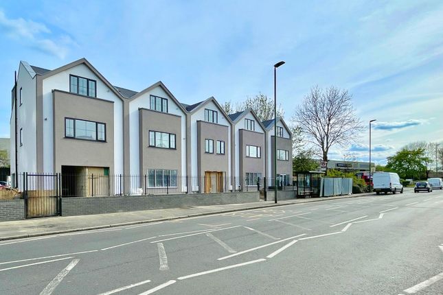 Thumbnail Flat to rent in Stafford Road, Croydon