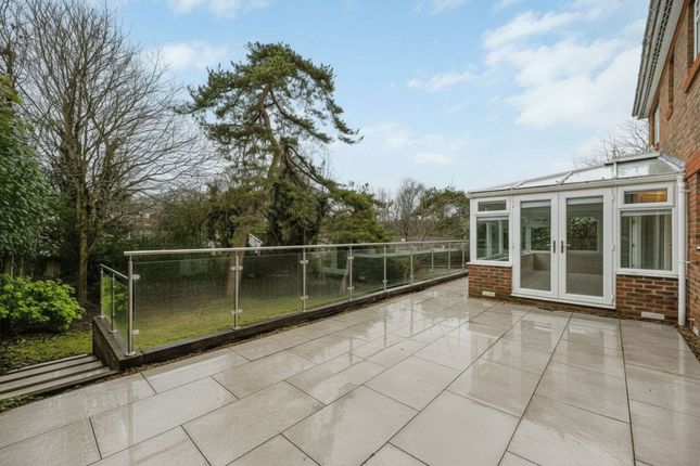 1 Hobbs End, Henley-On-Thames photo 4
