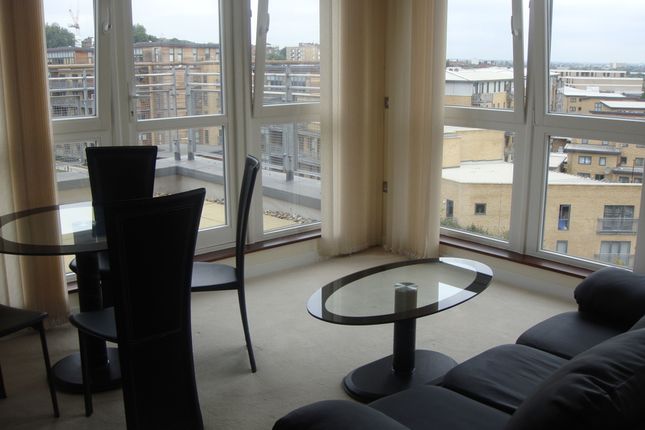 Lockwood House Harry Zeital Way, London photo 2