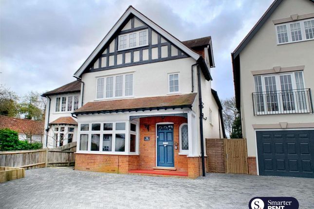 Thumbnail Property to rent in Portsmouth Road, Thames Ditton