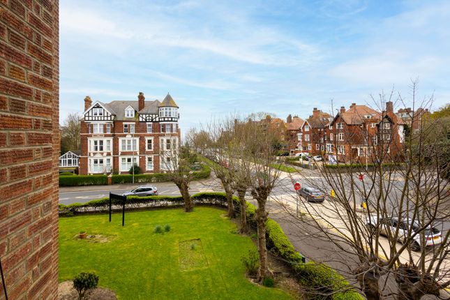 15 Cordova Court, Sandgate Road, Folkestone photo 4