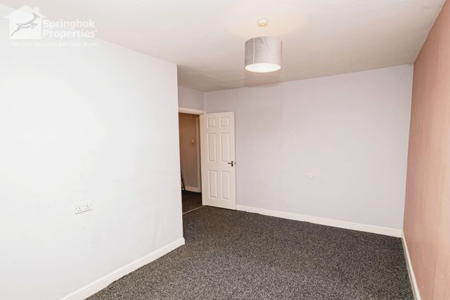 Terraced house for sale in Stoneleigh Road, Oldham, Greater Manchester