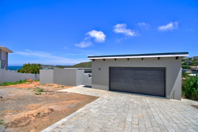 Detached house for sale in Jane Street, Whale Rock, Plettenberg Bay, Western Cape, South Africa