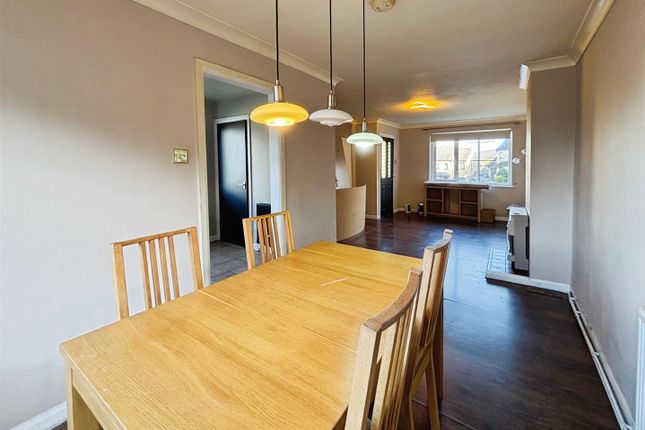 Poplar Avenue, Bradford photo 4