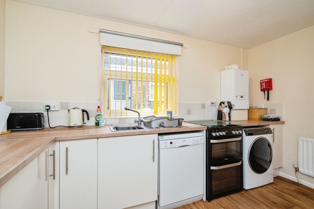 7, Mayfield Drive, Cromer photo 4