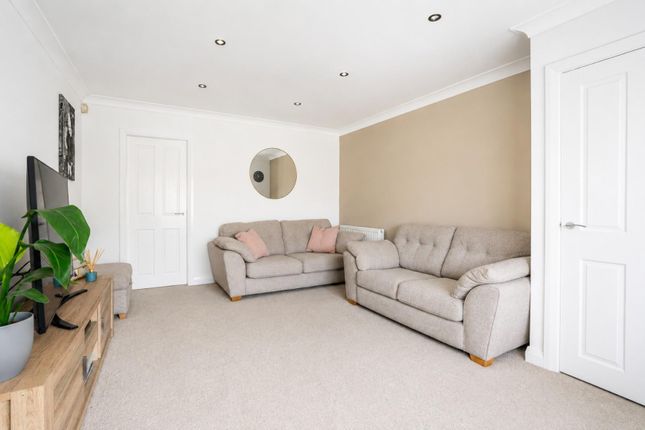 12, Barons Crescent, York photo 4