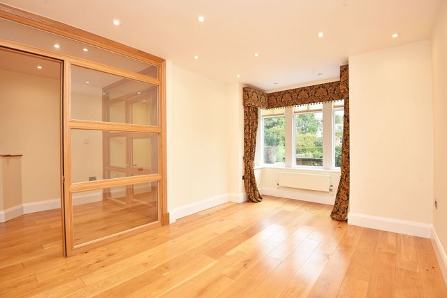 6 Royal Gardens, Harrogate photo 5
