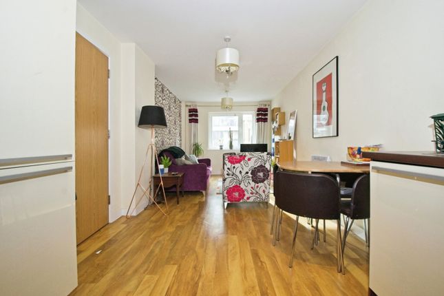 Flat for sale in Quayside, Bute Crescent