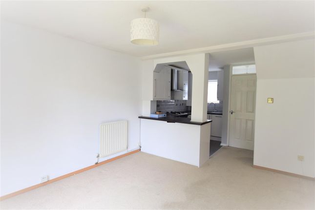 4, The Old Orchard, Rainham photo 2