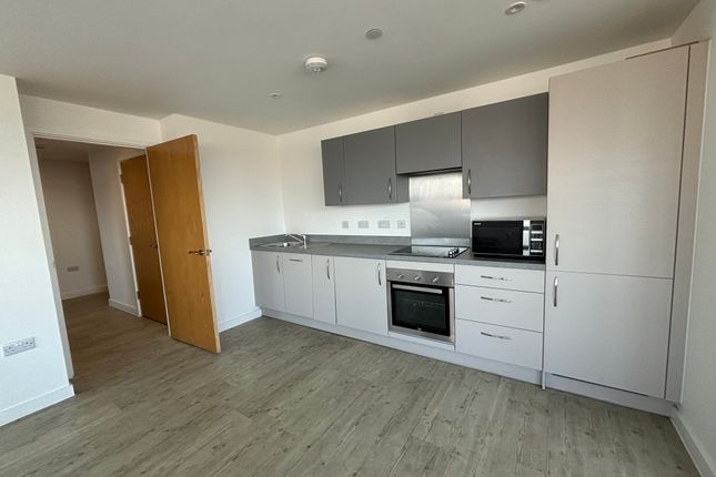 2 Furness Quay, Salford photo 2