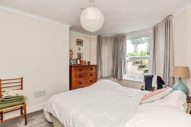 Garden Flat, 61, Elphinstone Road, Hastings photo 4