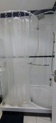 4, Sheldon Avenue, Clayhall photo 4