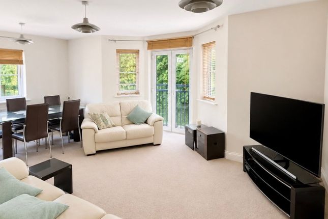 5, Griffin Court, Gillingham photo 2