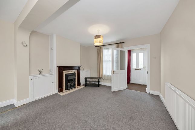 54 Orchard Road, Royston photo 3
