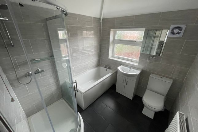 Thumbnail Semi-detached house to rent in Hobley Street, Willenhall