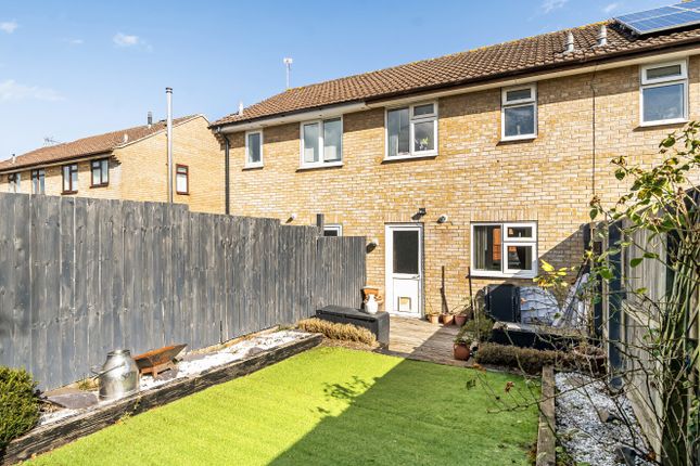 15, Gillards Close, Wellington photo 2