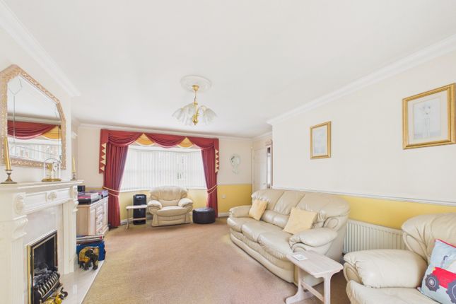 71, Cleeve Road, East Riding Of Yorkshire photo 4