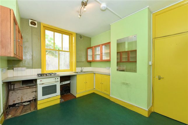 Flat 1 Napier House, 51, Riding House Street, London photo 4