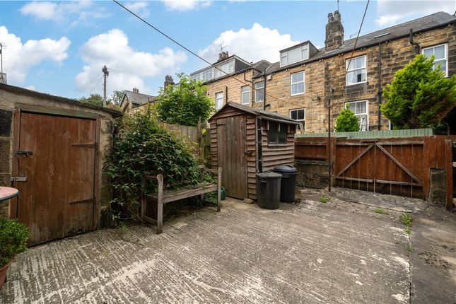 28, Carlton Street, West Yorkshire photo 4