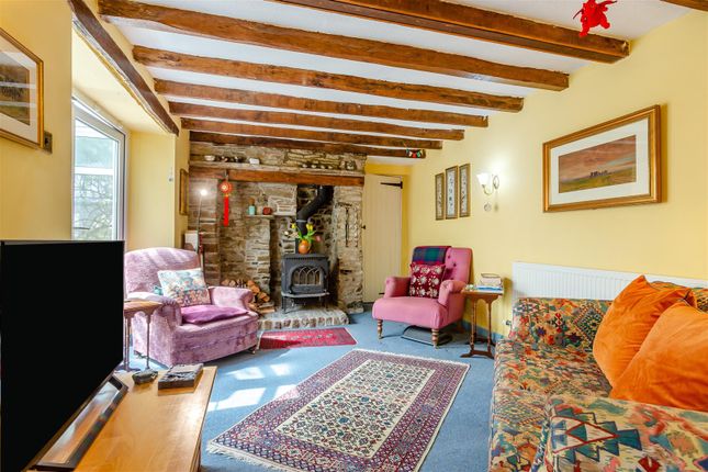 Pear Tree Cottage, Upper Road, Lydney photo 2