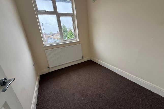 12, Cromer Close, Uxbridge photo 5