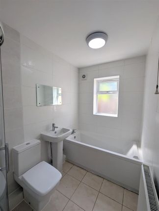 47, Hornsey Road, Birmingham photo 5