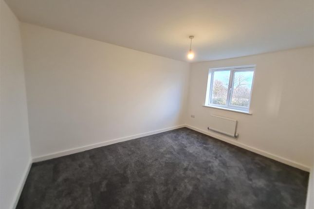 34, Comfrey Avenue, Sandbach photo 5