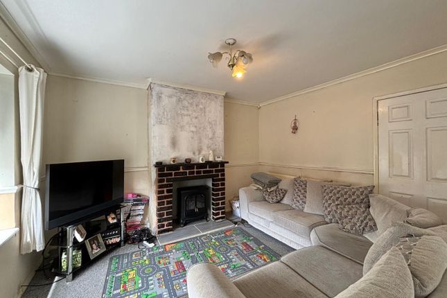 17 Willow Avenue, Nottingham photo 2
