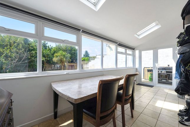 25, New Park Road, Ivybridge photo 4