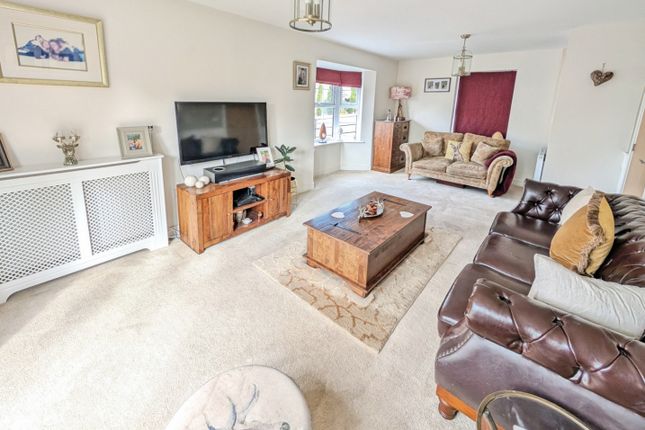10, Speckled Wood Road, Thornbury photo 2
