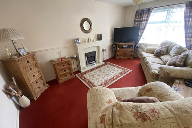 9, Elwin Close, Whitley Bay photo 2