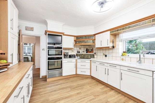 86, Desborough Road, Huntingdon photo 4