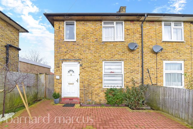 End terrace house for sale in Thornton Road, Carshalton