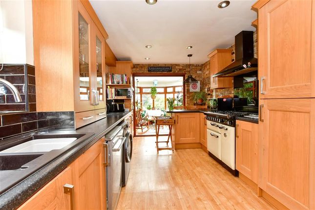 Detached house for sale in Coopersale Common, Epping, Essex