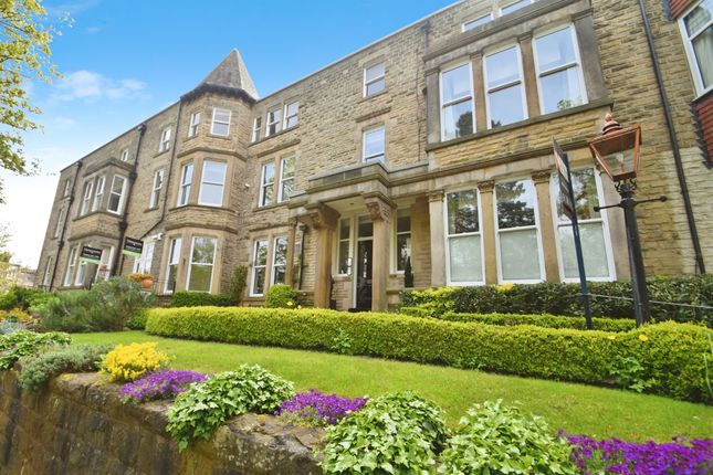 Thumbnail Flat for sale in Valley Drive, Harrogate