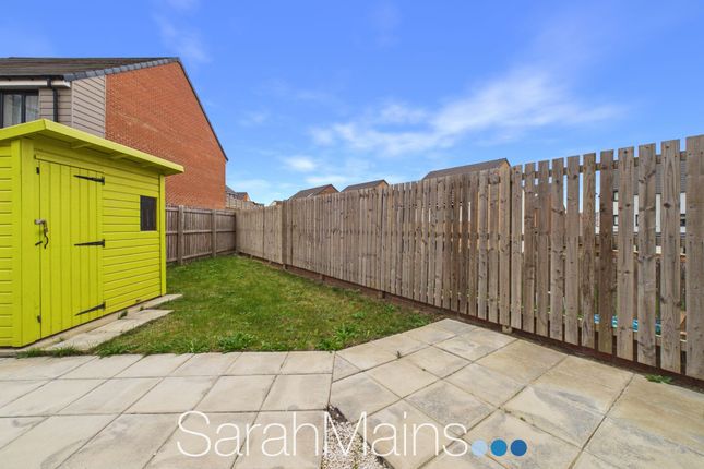 17 Castlesteads Way, Newcastle Upon Tyne photo 4