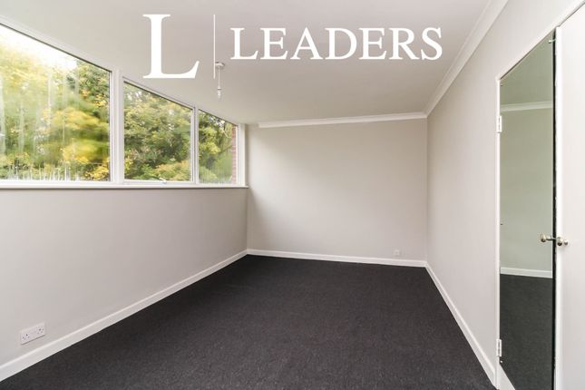 Flat 4, 15, Woodcroft Drive, Eastbourne photo 4