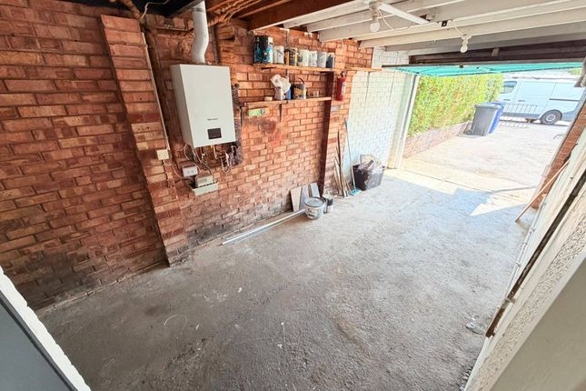 15 Clee Road, DUDLEY photo 5