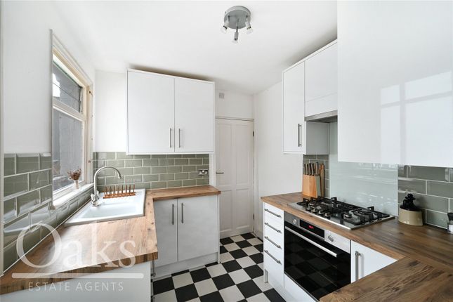 54, Exeter Road, Surrey photo 5