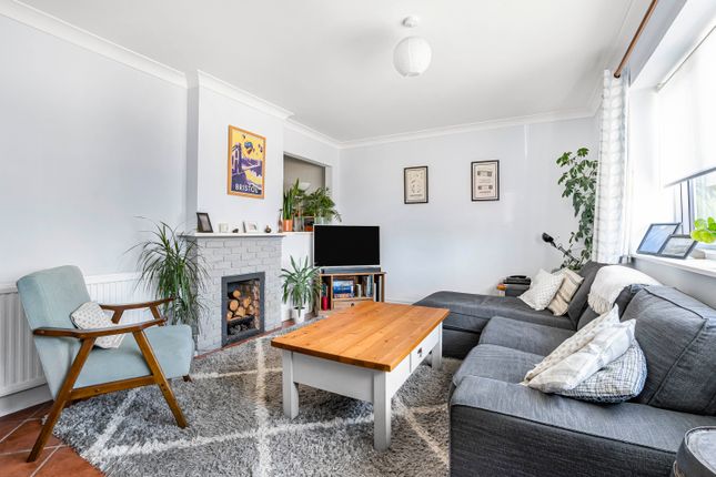73, Macaulay Avenue, Great Shelford photo 2