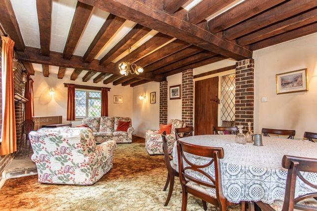 Spring House, Cackle Street, Nutley photo 3
