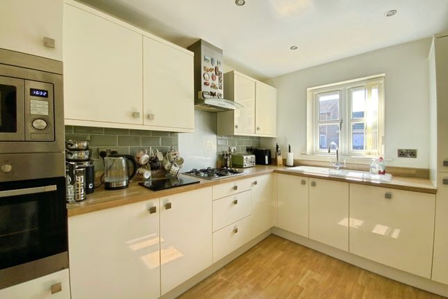 25, Norwich Drive, Lincoln photo 2