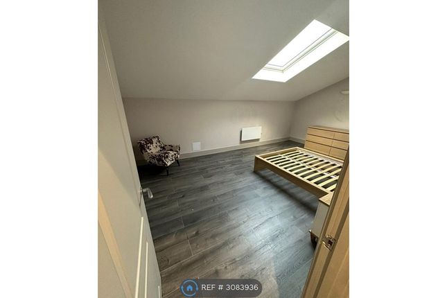 Cube House Quilters Way, Stoke Mandeville, Aylesbury photo 5
