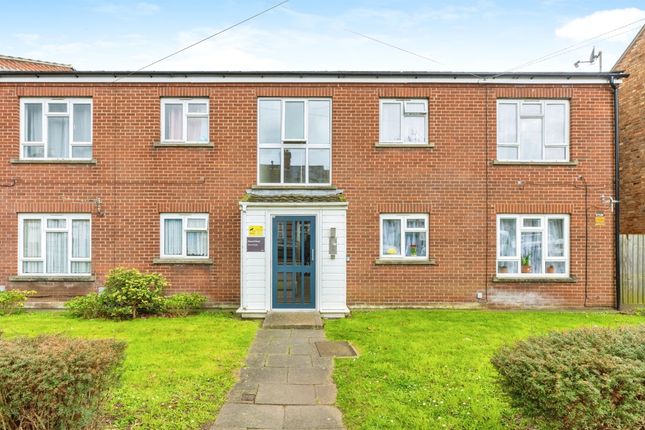 Flat for sale in Muswell Road, Bedford