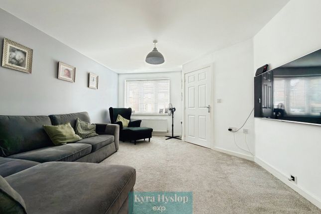 20, Sweet Chestnut, Exeter photo 4